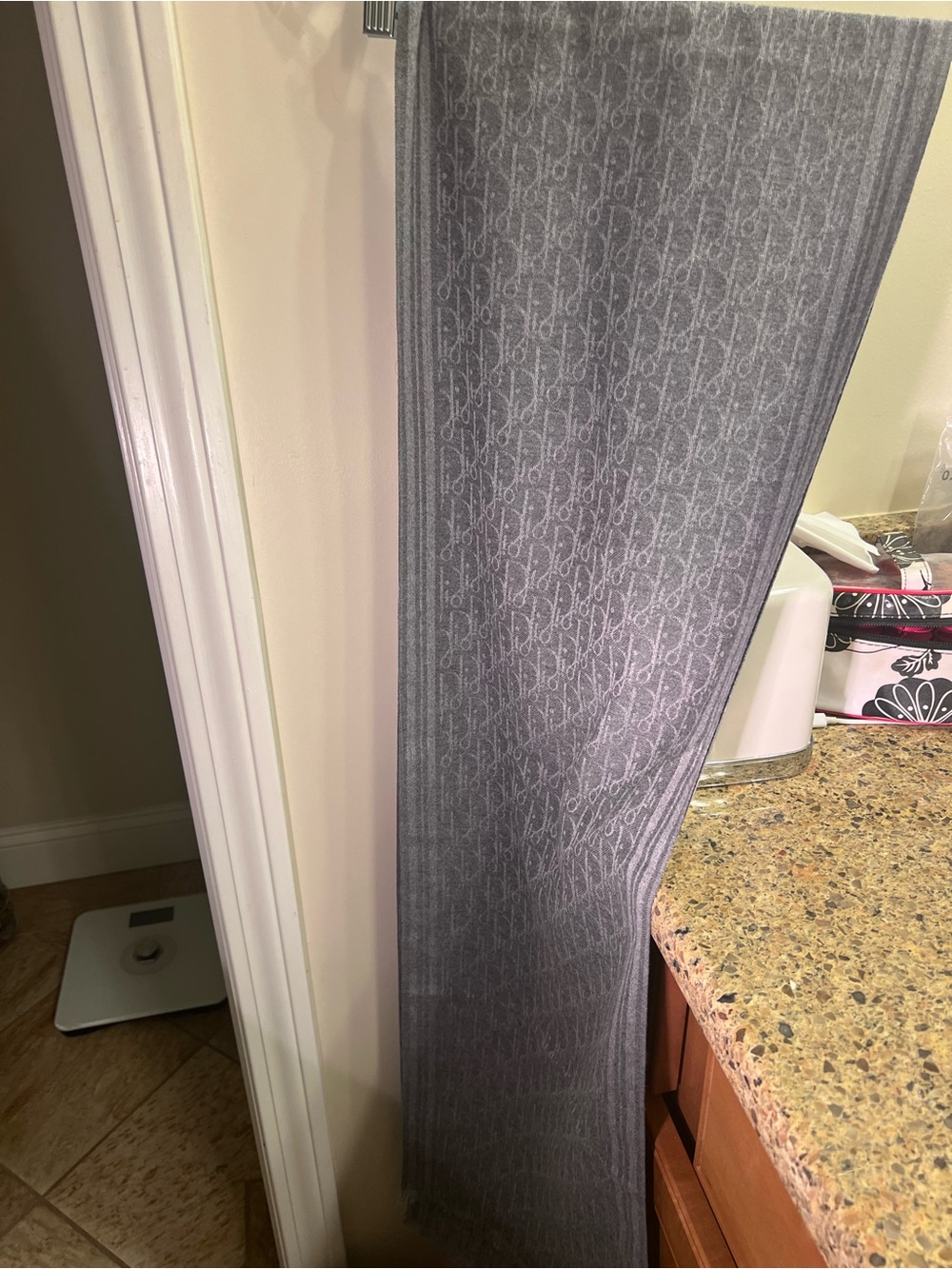 Dior Gray Cashmere Monogram Scarf - Picture 9 of 10